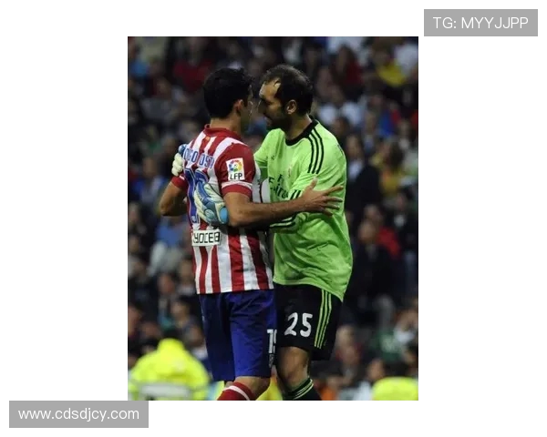 穆里尼奥称上半时球场安静因纽卡球迷知本菲卡更接近打入进球